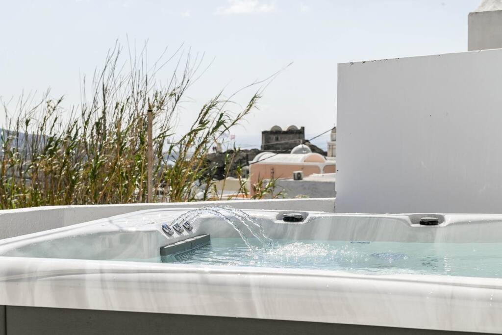 Villa Solasta #1 With Jacuzzi In Santorini Акротири Экстерьер фото